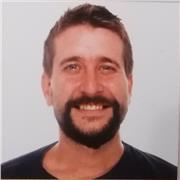 Clases de temas relacionados con administración, contabilidad, economía, finanzas, producción, costes, recursos humanos